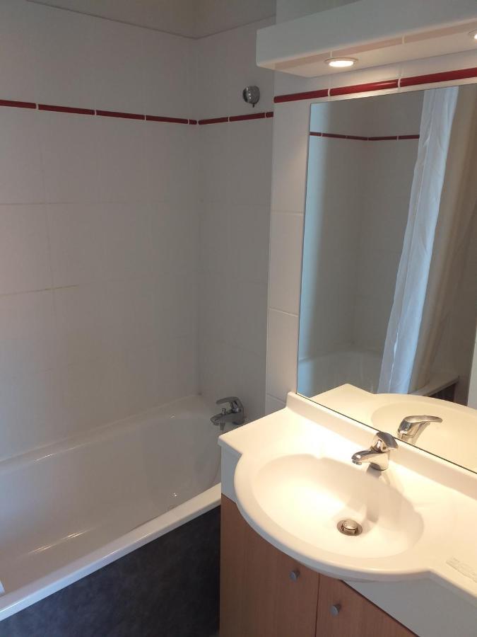 Appartement F2 Au Domaine Des 100 Lacs - Piscine - Sauna - Hammam Cauterets Exterior foto